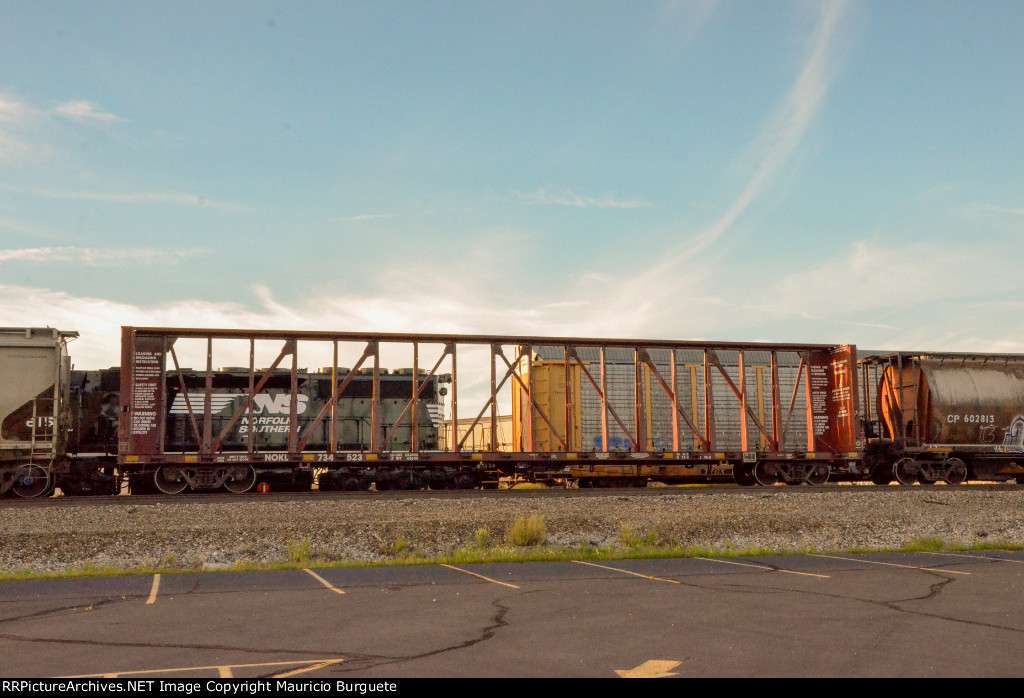 NOKL Centerbeam Flat Car